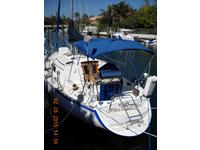 capitol yachts newport pilot house Click to launch Larger Image